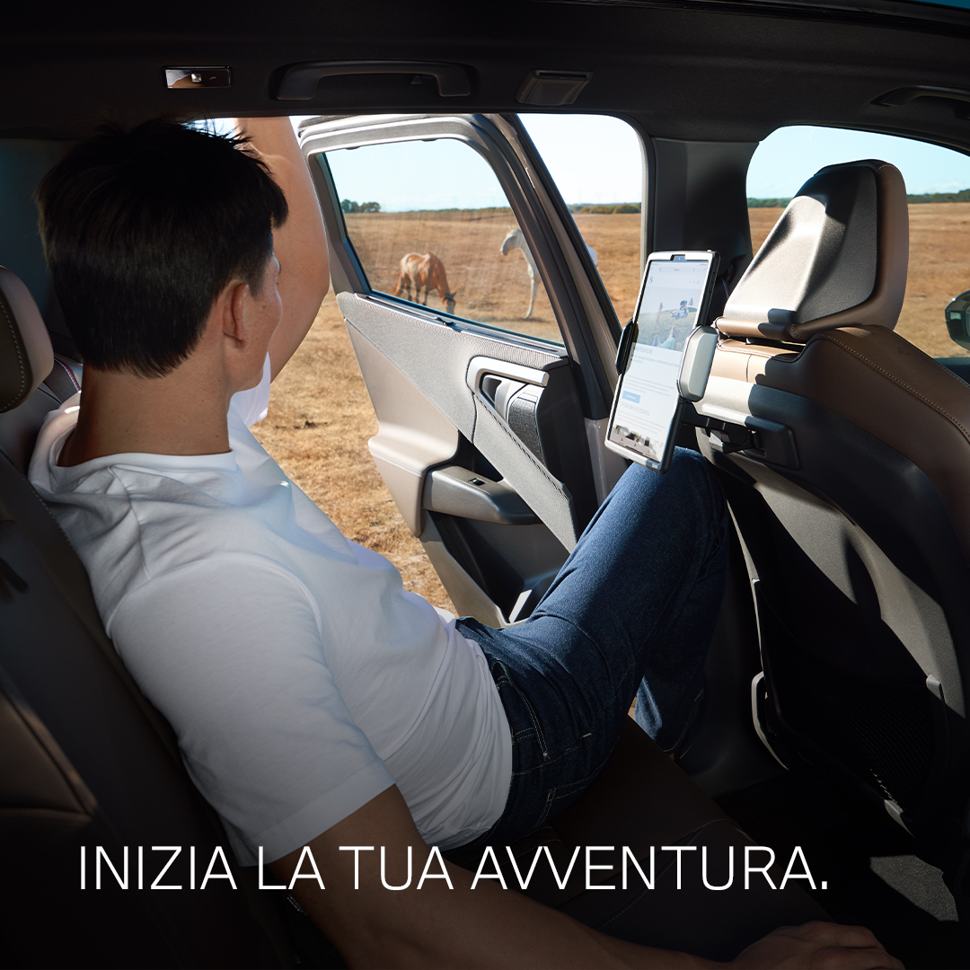 14496_as_bmw_v2_summerCampaign_carousel_1080x1080_F02_ga